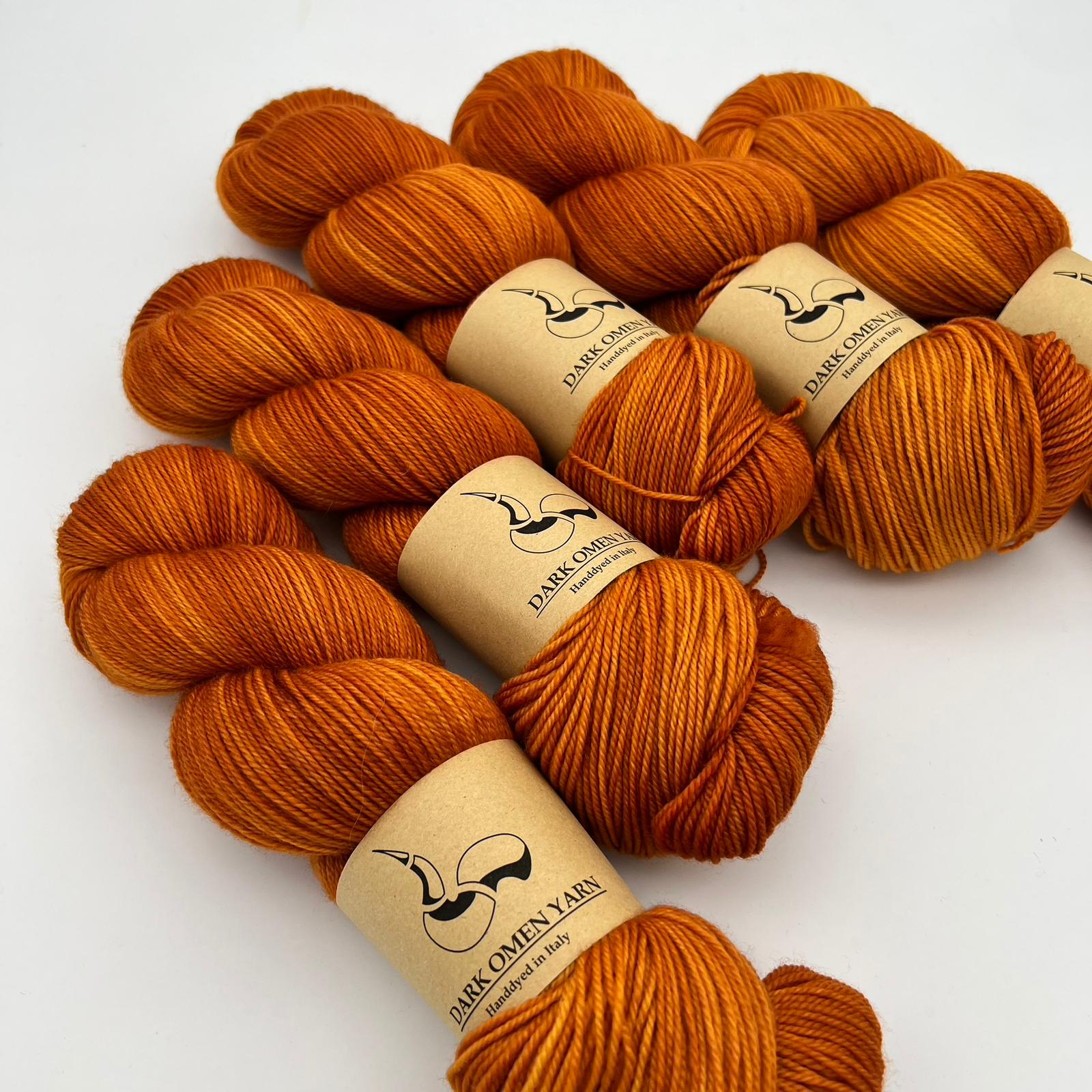 MERINO PLUS Dark Omen Yarn - caramel