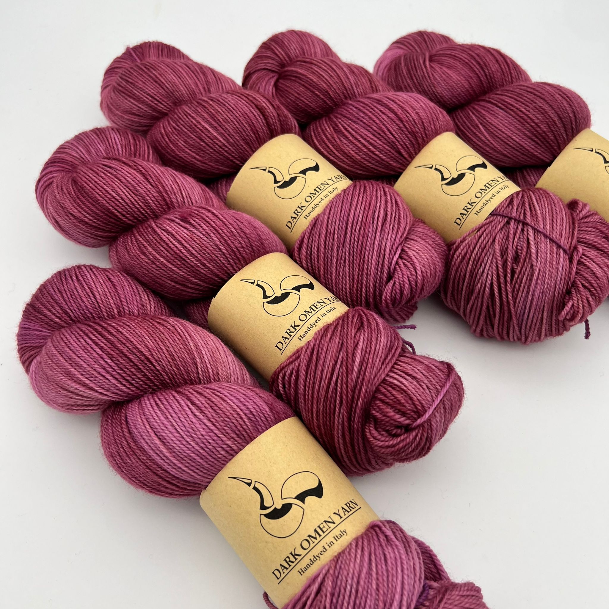 MERINO PLUS Dark Omen Yarn - malia