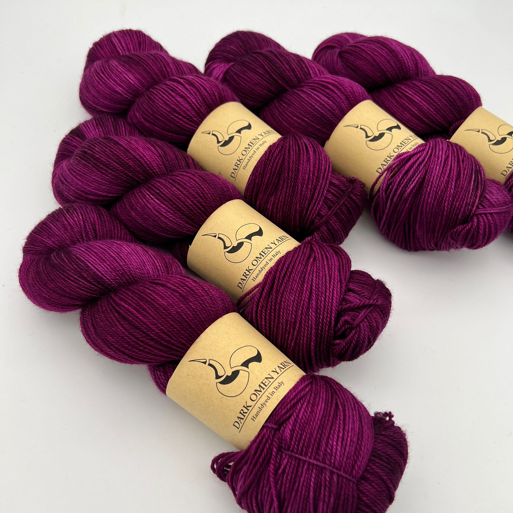 MERINO PLUS Dark Omen Yarn - Seer